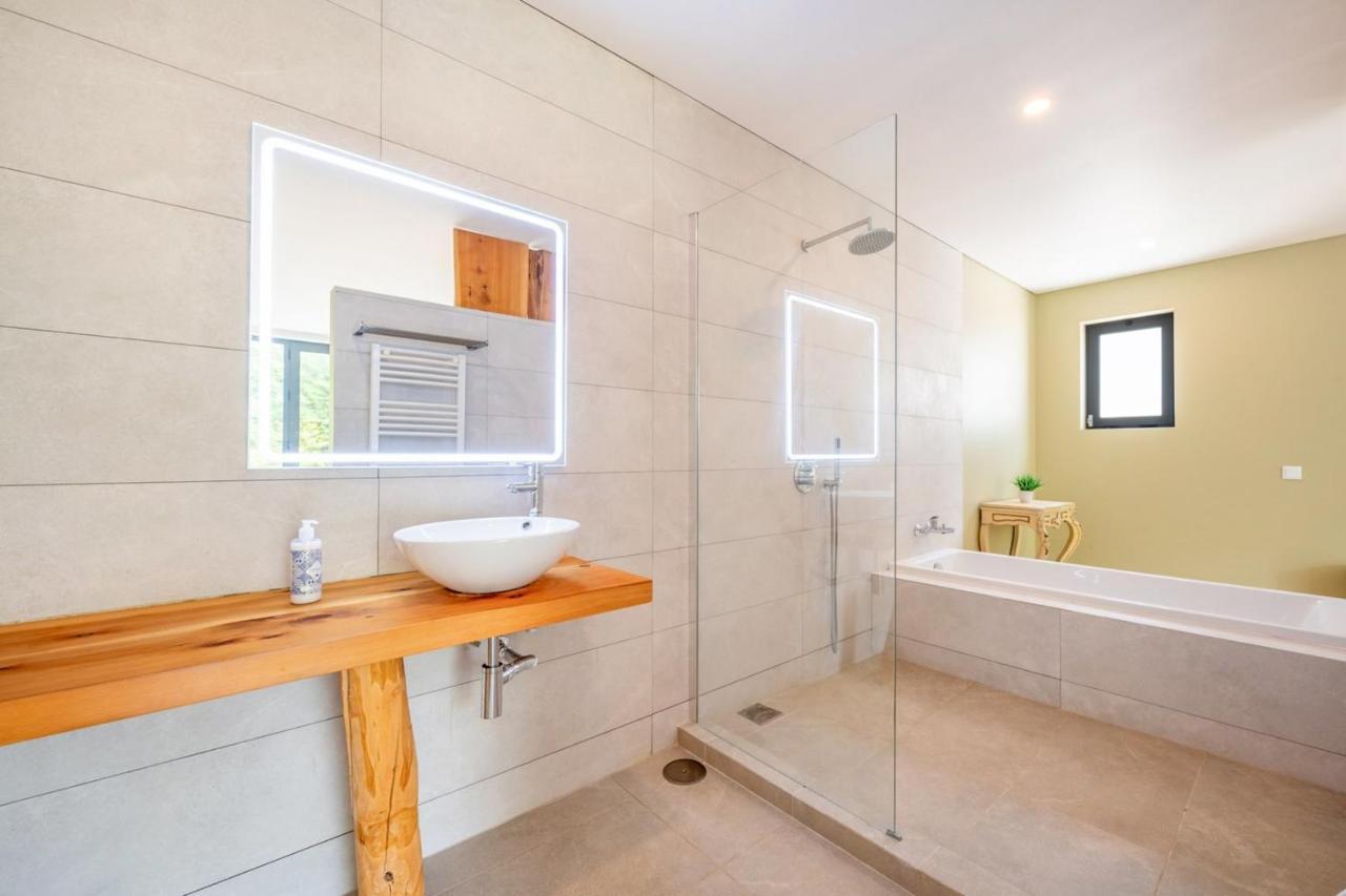 Guestready - Luxury Beach Villa With Private Pool Мафра Екстер'єр фото